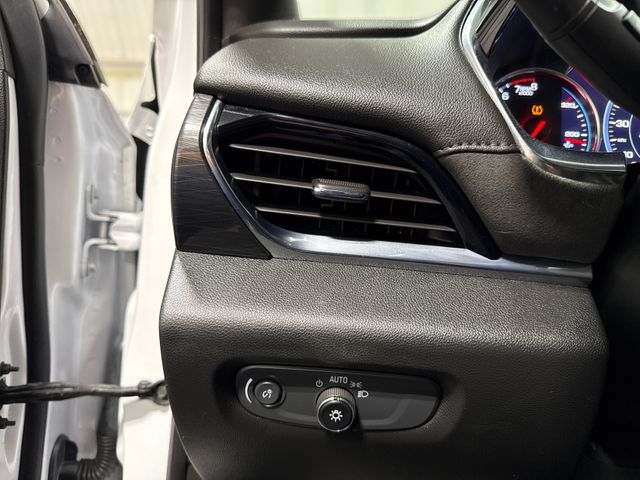 2023 Chevrolet TRAVERSE HIGH COUNTRY | Houston, TX | Texas Star Motors 2023 Chevrolet TRAVERSE HIGH COUNTRY | Houston, TX | Texas Star Motors