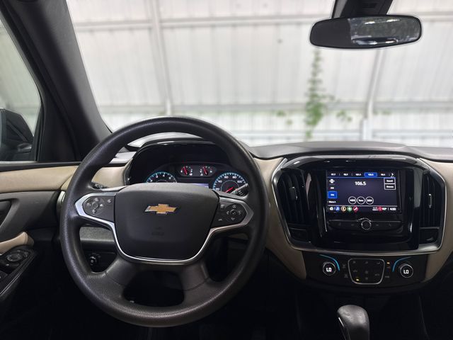 2023 Chevrolet TRAVERSE LS | Houston, TX | Texas Star Motors 2023 Chevrolet TRAVERSE LS | Houston, TX | Texas Star Motors