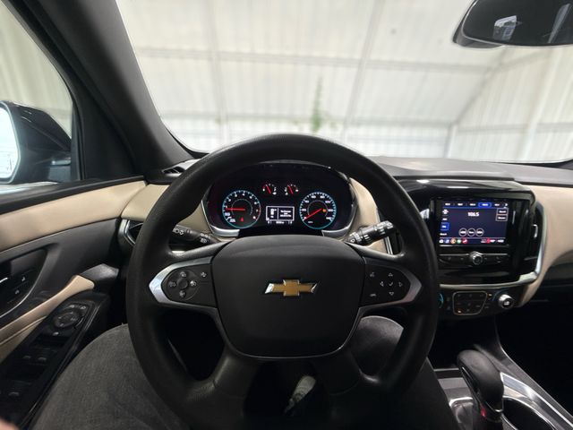 2023 Chevrolet TRAVERSE LS | Houston, TX | Texas Star Motors 2023 Chevrolet TRAVERSE LS | Houston, TX | Texas Star Motors