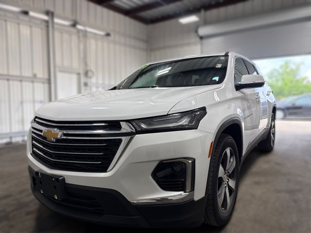 2023 Chevrolet TRAVERSE LT | Houston, TX | Texas Star Motors