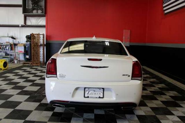 2023 Chrysler 300 S V6 - Ledet's Auto Sales Gonzales, Louisiana 70737 2023 Chrysler 300 S V6 - Ledet's Auto Sales Gonzales, Louisiana 70737