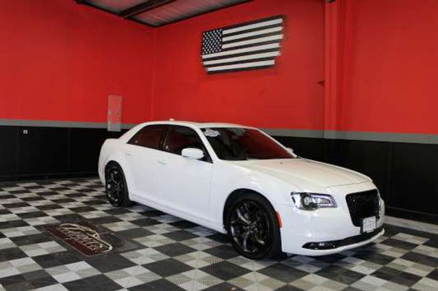 2023 Chrysler 300 S V6 - Ledet's Auto Sales Gonzales, Louisiana 70737 2023 Chrysler 300 S V6 - Ledet's Auto Sales Gonzales, Louisiana 70737