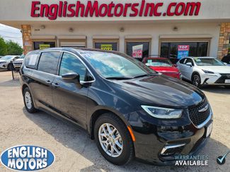 2023 Chrysler Pacifica Touring L | Brownsville TX | English Motors in Brownsville, TX 78521