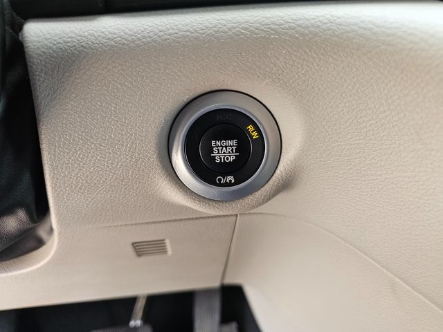 2023 Chrysler Pacifica Touring L | Brownsville TX | English Motors 2023 Chrysler Pacifica Touring L | Brownsville TX | English Motors