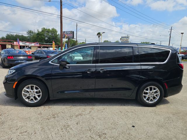 2023 Chrysler Pacifica Touring L | Brownsville TX | English Motors