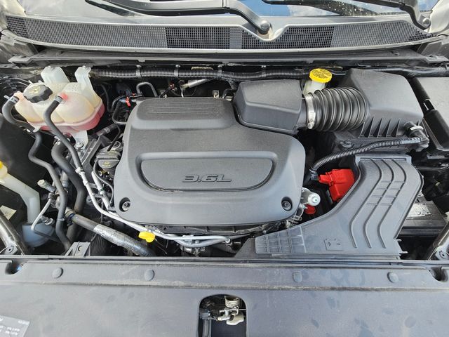 2023 Chrysler Pacifica Touring L | Brownsville TX | English Motors 2023 Chrysler Pacifica Touring L | Brownsville TX | English Motors