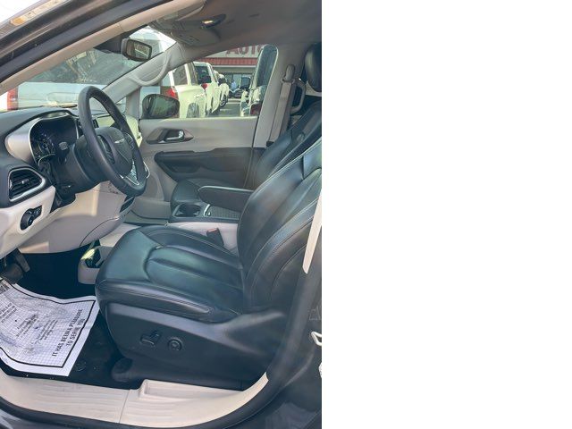 2023 Chrysler Pacifica Touring L - John Gibson Auto Sales Hot Springs 2023 Chrysler Pacifica Touring L - John Gibson Auto Sales Hot Springs
