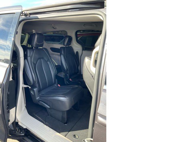 2023 Chrysler Pacifica Touring L - John Gibson Auto Sales Hot Springs 2023 Chrysler Pacifica Touring L - John Gibson Auto Sales Hot Springs