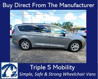 2023 Chrysler Pacifica Limited Wheelchair Van Handicap Ramp Van  | Pinellas Park, Florida | Triple S Mobility, Inc