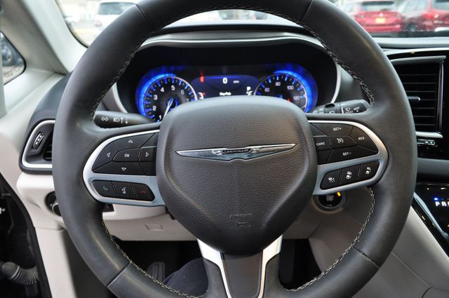 2023 Chrysler Pacifica Touring L | Louisville, MS | CARite Louisville MS