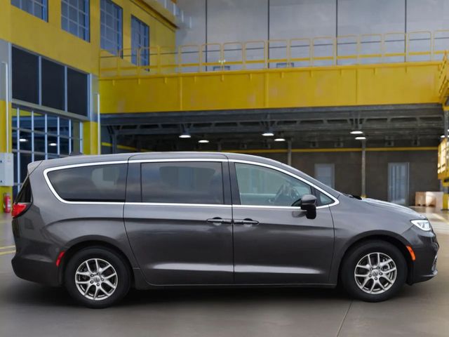 2023 Chrysler Pacifica Touring L | Louisville, MS | CARite Louisville MS