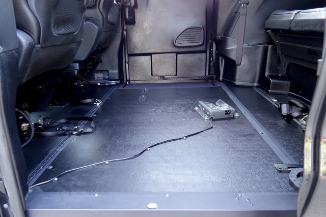 2023 Chrysler Pacifica BraunAbility Wheelchair Accessible * Touring L 