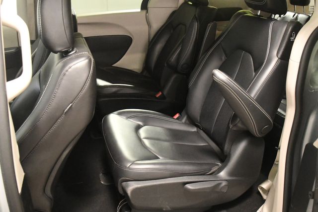 2023 Chrysler Pacifica Plug-In Hybrid Touring L | Branford, CT | Sound Auto Wholesalers