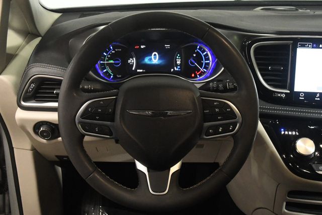 2023 Chrysler Pacifica Plug-In Hybrid Touring L | Branford, CT | Sound Auto Wholesalers