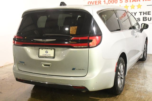 2023 Chrysler Pacifica Plug-In Hybrid Touring L | Branford, CT | Sound Auto Wholesalers