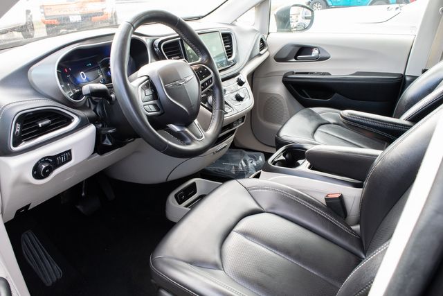 2023 Chrysler Pacifica Plug-In Hybrid Touring L | Great Falls, Montana | Bleskin Motor Company 2023 Chrysler Pacifica Plug-In Hybrid Touring L | Great Falls, Montana | Bleskin Motor Company