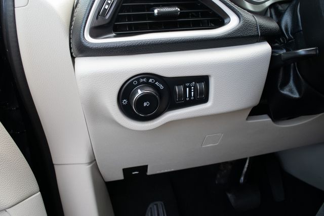 2023 Chrysler Pacifica Plug-In Hybrid Touring L | Great Falls, Montana | Bleskin Motor Company 2023 Chrysler Pacifica Plug-In Hybrid Touring L | Great Falls, Montana | Bleskin Motor Company