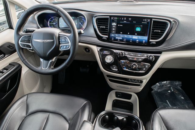 2023 Chrysler Pacifica Plug-In Hybrid Touring L | Great Falls, Montana | Bleskin Motor Company 2023 Chrysler Pacifica Plug-In Hybrid Touring L | Great Falls, Montana | Bleskin Motor Company