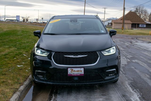 2023 Chrysler Pacifica Plug-In Hybrid Touring L | Great Falls, Montana | Bleskin Motor Company 2023 Chrysler Pacifica Plug-In Hybrid Touring L | Great Falls, Montana | Bleskin Motor Company
