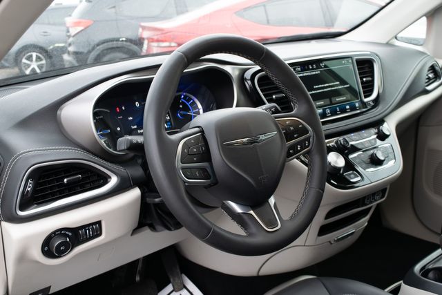 2023 Chrysler Pacifica Plug-In Hybrid Touring L | Great Falls, Montana | Bleskin Motor Company 2023 Chrysler Pacifica Plug-In Hybrid Touring L | Great Falls, Montana | Bleskin Motor Company