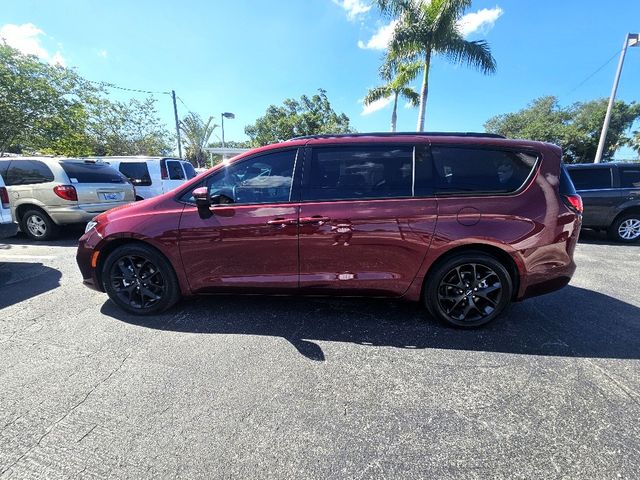 2023 Chrysler Pacifica Touring L Wheelchair Van Handicap Ramp Van
