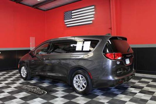 2023 Chrysler Voyager LX - Ledet's Auto Sales Gonzales, Louisiana 70737 2023 Chrysler Voyager LX - Ledet's Auto Sales Gonzales, Louisiana 70737