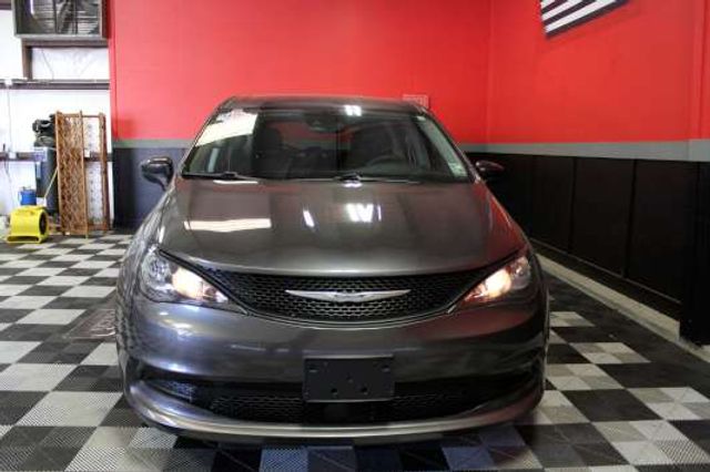 2023 Chrysler Voyager LX - Ledet's Auto Sales Gonzales, Louisiana 70737 2023 Chrysler Voyager LX - Ledet's Auto Sales Gonzales, Louisiana 70737