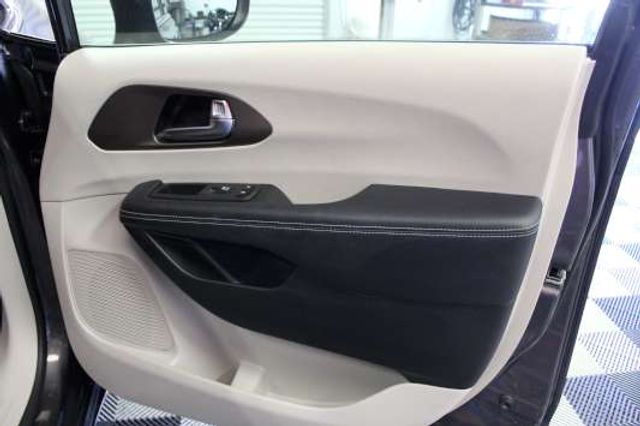 2023 Chrysler Voyager LX - Ledet's Auto Sales Gonzales, Louisiana 70737 2023 Chrysler Voyager LX - Ledet's Auto Sales Gonzales, Louisiana 70737