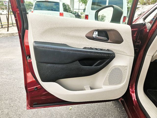 2023 Chrysler Voyager LX Wheelchair Van Handicap Ramp Van