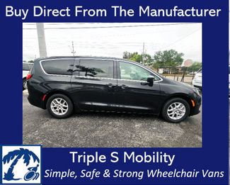 2023 Chrysler Voyager Lx Wheelchair Van Handicap Ramp Van  | Pinellas Park, Florida | Triple S Mobility, Inc