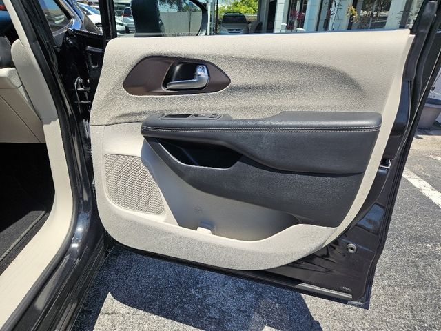 2023 Chrysler Voyager LX Wheelchair Van Handicap Ramp Van