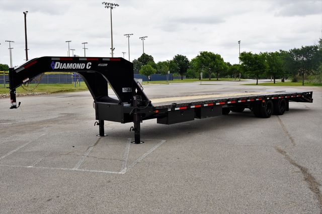 2023 Diamond C SALE 35' FMAX 212 GOOSENECK PACESETTER EDITION TRAILER W/ MAX RAMPS - $29,282 | Henderson , CO | Complete Trailers of Colorado 2023 Diamond C SALE 35' FMAX 212 GOOSENECK PACESETTER EDITION TRAILER W/ MAX RAMPS - $29,282 | Henderson , CO | Complete Trailers of Colorado