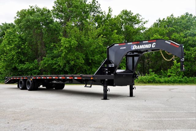 2023 Diamond C SALE 35' FMAX 212 GOOSENECK PACESETTER EDITION TRAILER W/ MAX RAMPS - $29,282 | Henderson , CO | Complete Trailers of Colorado 2023 Diamond C SALE 35' FMAX 212 GOOSENECK PACESETTER EDITION TRAILER W/ MAX RAMPS - $29,282 | Henderson , CO | Complete Trailers of Colorado