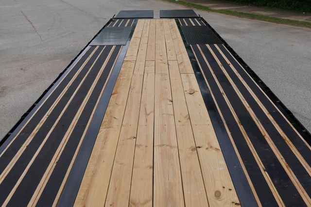 2023 Diamond C SALE 35' FMAX 212 GOOSENECK PACESETTER EDITION TRAILER W/ MAX RAMPS - $29,282 | Henderson , CO | Complete Trailers of Colorado 2023 Diamond C SALE 35' FMAX 212 GOOSENECK PACESETTER EDITION TRAILER W/ MAX RAMPS - $29,282 | Henderson , CO | Complete Trailers of Colorado