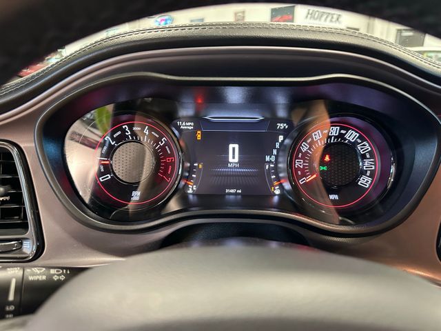 2023 Dodge Challenger R/T Blacktop TECH Package Power Sunroof | Irving, Texas | Hopper Motorplex 2023 Dodge Challenger R/T Blacktop TECH Package Power Sunroof | Irving, Texas | Hopper Motorplex