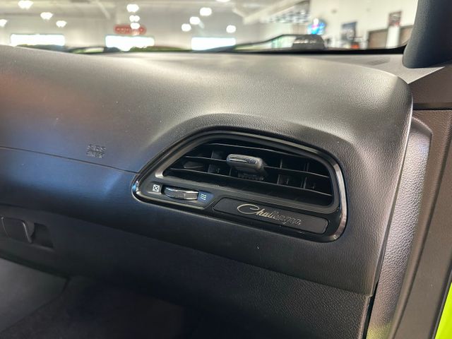 2023 Dodge Challenger R/T Blacktop TECH Package Power Sunroof | Irving, Texas | Hopper Motorplex 2023 Dodge Challenger R/T Blacktop TECH Package Power Sunroof | Irving, Texas | Hopper Motorplex