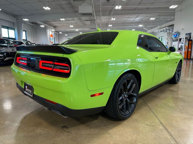 2023 Dodge Challenger R/T Blacktop TECH Package Power Sunroof | Irving, Texas | Hopper Motorplex 2023 Dodge Challenger R/T Blacktop TECH Package Power Sunroof | Irving, Texas | Hopper Motorplex