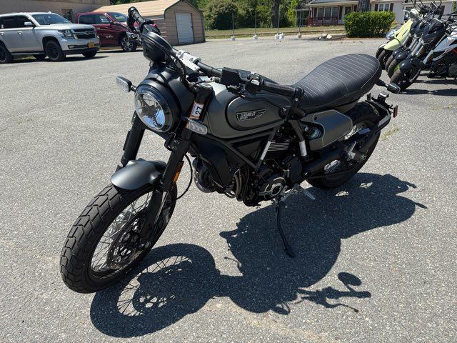 2023 Ducati Scrambler Night Shift | Hayes, VA | Gemini Auto