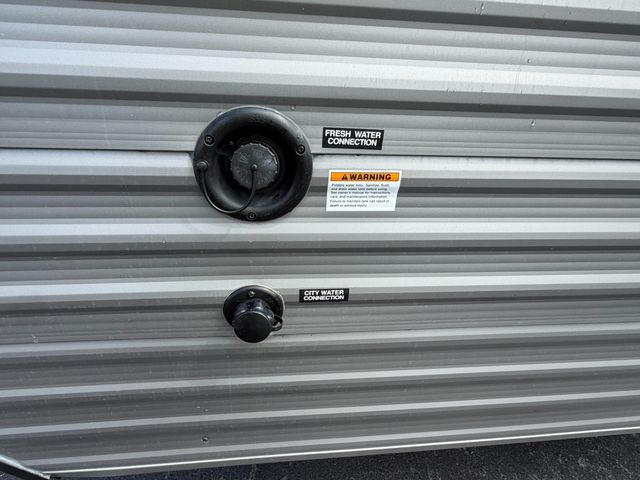 2023 Dutchmen Coleman 17R