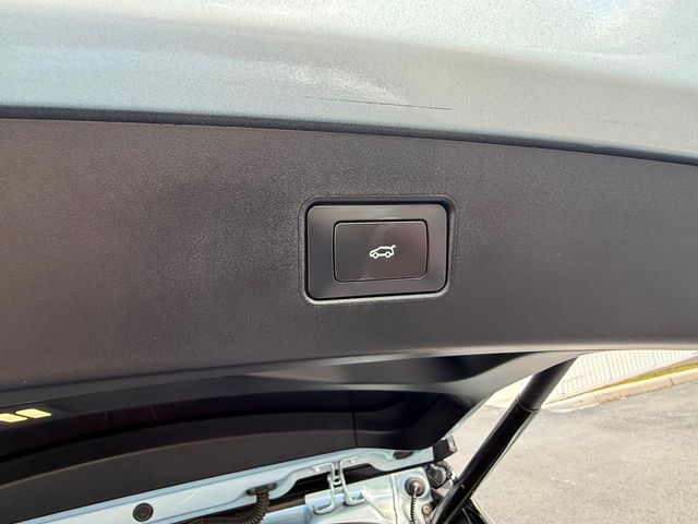 2023 Fisker Ocean FISKER ONE SUPER CLEAN 2.2.3 SOLAR SKY LOADED | Plant City, FL | psv5 DEMO - Bayshore Automotive 2023 Fisker Ocean FISKER ONE SUPER CLEAN 2.2.3 SOLAR SKY LOADED | Plant City, FL | psv5 DEMO - Bayshore Automotive