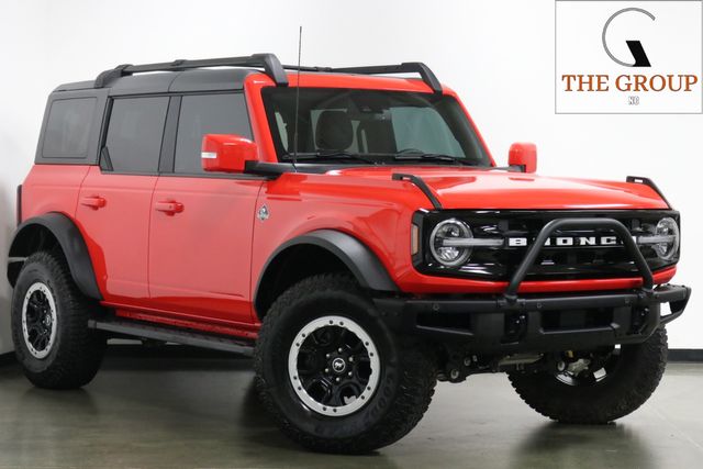 2023 Ford Bronco 4X4 Outer Banks Advanced W/ Sasquatch pkg | Mooresville, NC | The Group NC