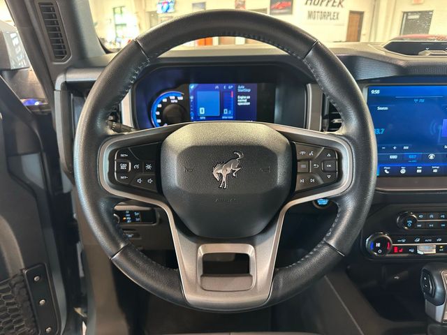 2023 Ford Bronco Outer Banks Sasquatch Package 12" Screen 360 Ca... | Irving, Texas | Hopper Motorplex 2023 Ford Bronco Outer Banks Sasquatch Package 12" Screen 360 Ca... | Irving, Texas | Hopper Motorplex
