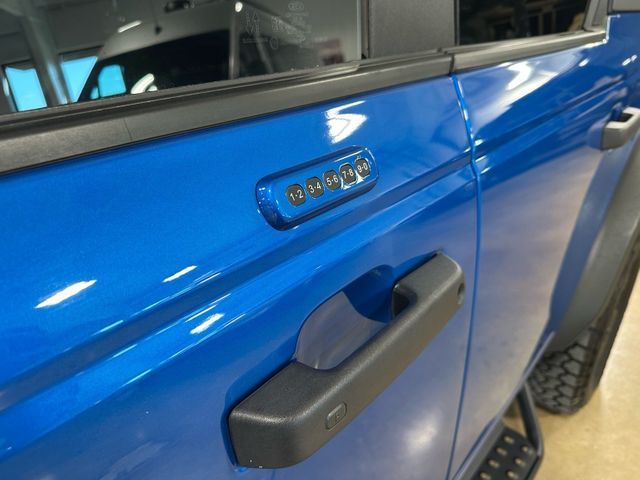 2023 Ford Bronco Black Diamond 