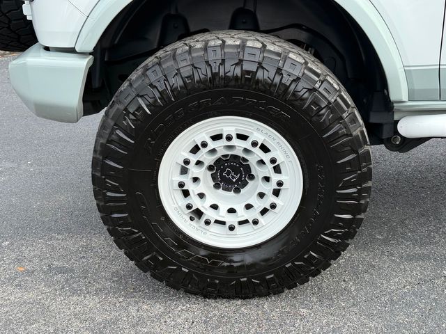 2023 Ford Bronco BAYSHORE RETRO CACTUS WHITE LEATHER LIFTED LOADED | Plant City, FL | psv5 DEMO - Bayshore Automotive