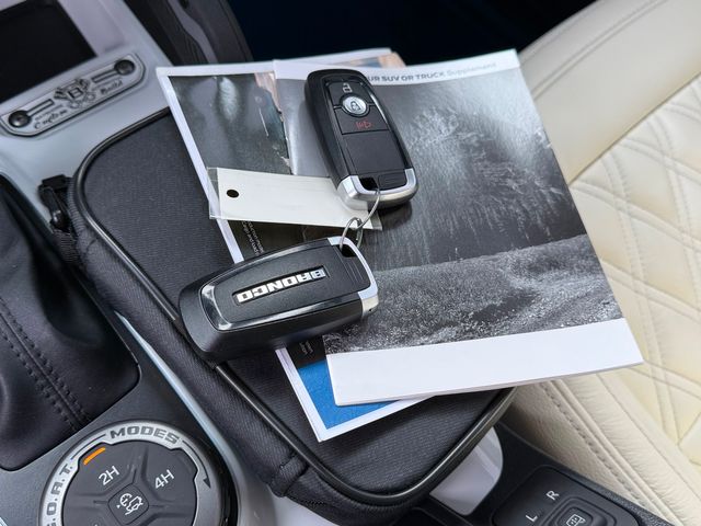 2023 Ford Bronco BAYSHORE RETRO CACTUS WHITE LEATHER LIFTED LOADED | Plant City, FL | psv5 DEMO - Bayshore Automotive 2023 Ford Bronco BAYSHORE RETRO CACTUS WHITE LEATHER LIFTED LOADED | Plant City, FL | psv5 DEMO - Bayshore Automotive