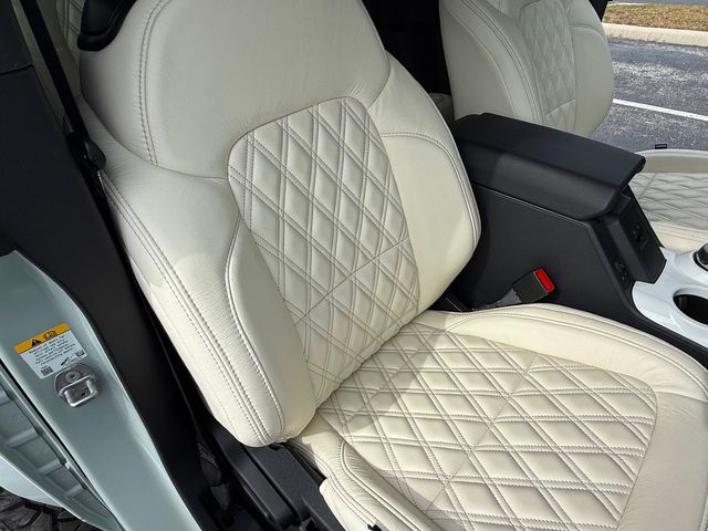 2023 Ford Bronco BAYSHORE RETRO CACTUS WHITE LEATHER LIFTED LOADED | Plant City, FL | psv5 DEMO - Bayshore Automotive 2023 Ford Bronco BAYSHORE RETRO CACTUS WHITE LEATHER LIFTED LOADED | Plant City, FL | psv5 DEMO - Bayshore Automotive