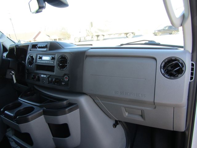 2023 Ford E350 16' Box Truck with Loading Ramp 2023 Ford E350 16' Box Truck with Loading Ramp