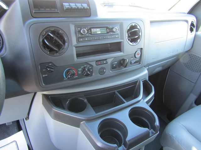 2023 Ford E350 16' Box Truck with Loading Ramp 2023 Ford E350 16' Box Truck with Loading Ramp