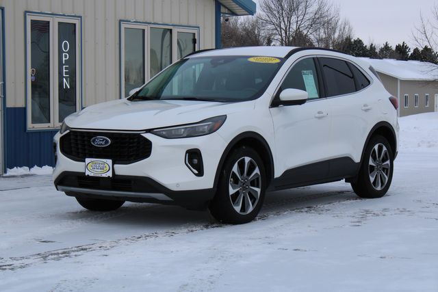 2023 Ford Escape Platinum AWD