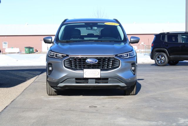 2023 Ford Escape Platinum AWD